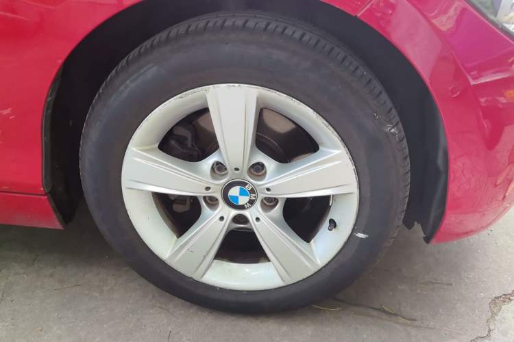 Used BMW 1 Series 2012 118i Sport Edition Right Front Wheel Hub
