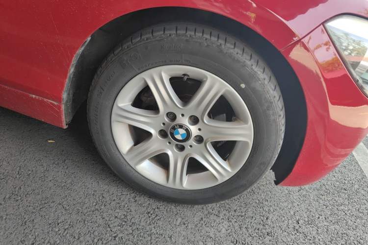Used BMW 1 Series 2012 116i Leading Model Right Front Wheel Hub