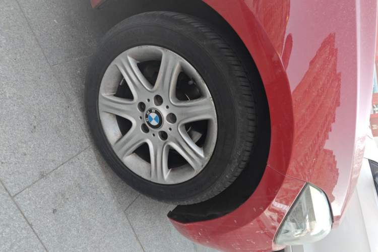 Used BMW 1 Series 2012 116i Leading Model Right Front Wheel Hub