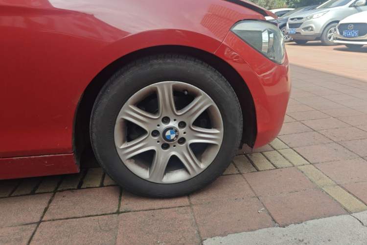 Used BMW 1 Series 2012 116i Leading Model Right Front Wheel Hub