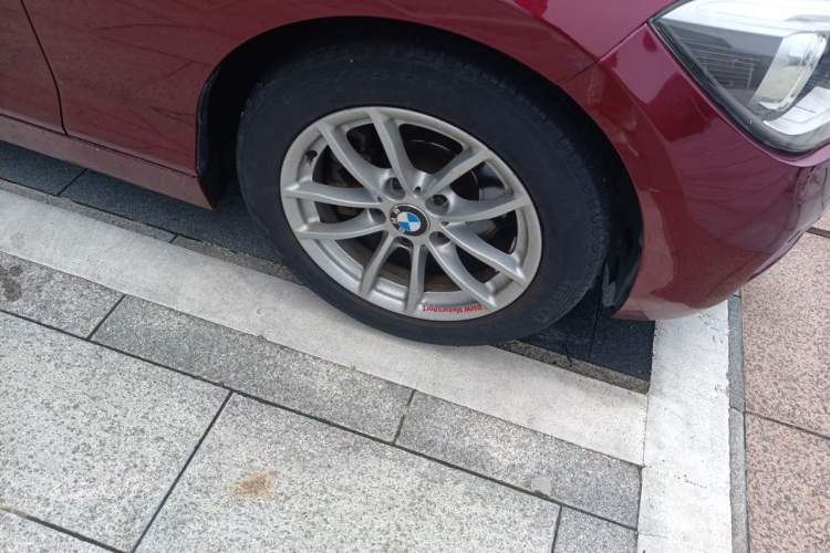 Used BMW 1 Series 2012 118i Sport Edition Right Front Wheel Hub
