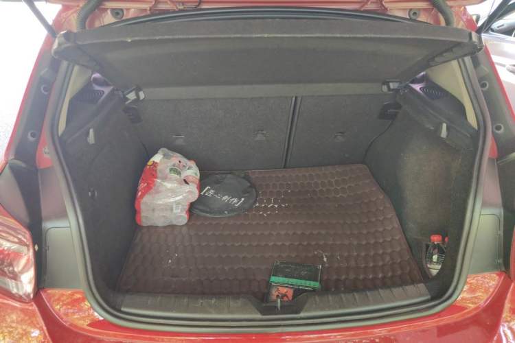 Used BMW 1 Series 2012 116i Leading Model Trunk