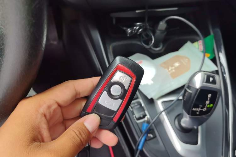 Used BMW 1 Series 2012 118i Sport Edition Vehicle Key
