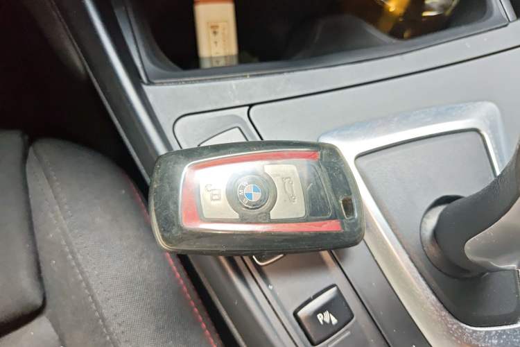 Used BMW 1 Series 2012 118i Sport Edition Vehicle Key