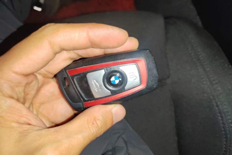 Used BMW 1 Series 2012 118i Sport Edition Vehicle Key