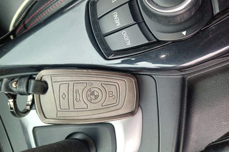 Used BMW 1 Series 2012 118i Sport Edition Vehicle Key