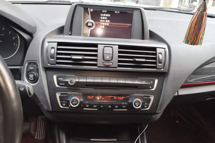 Used BMW 1 Series 2012 118i Sport Edition Audio And AC Panel
