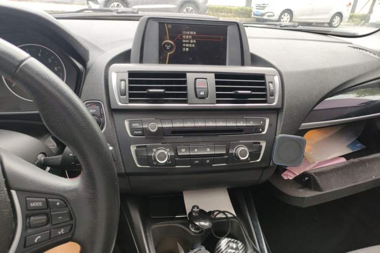 Used BMW 1 Series 2012 116i Urban Edition Audio And AC Panel