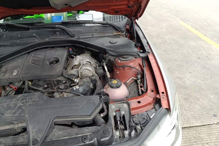 Used BMW 1 Series 2012 116i Urban Edition Engine Bay Left