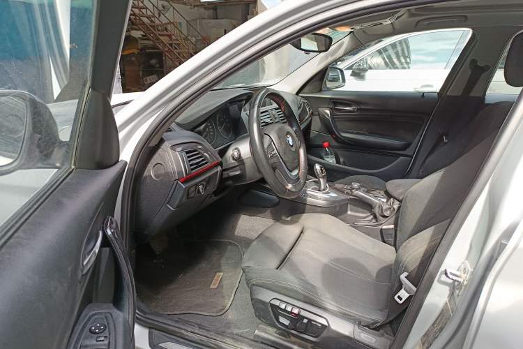 Used BMW 1 Series 2012 118i Sport Edition Left Front Seat