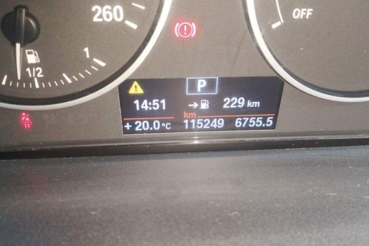 Used BMW 1 Series 2012 116i Urban Edition Odometer Close Up