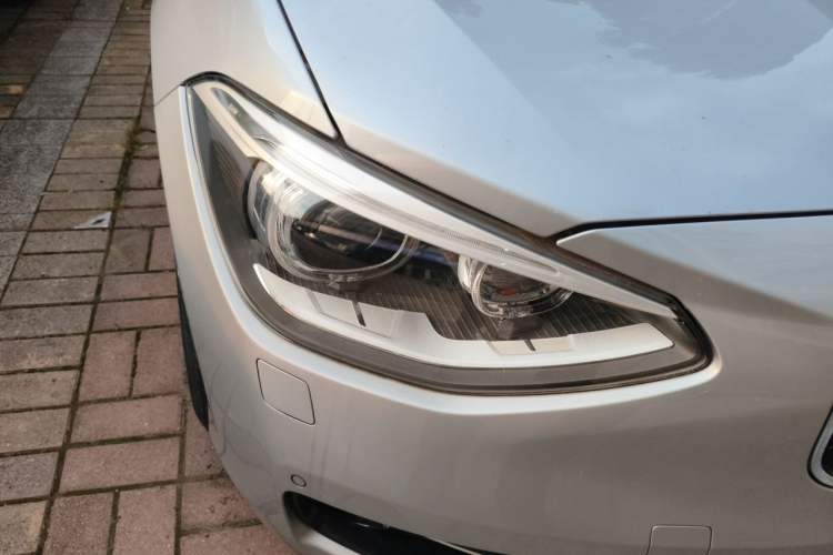 Used BMW 1 Series 2012 118i Sport Edition Right Front Headlight