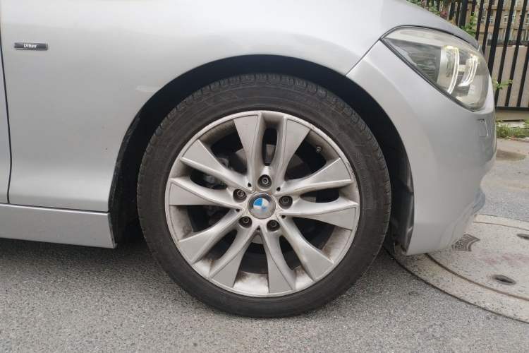 Used BMW 1 Series 2012 116i Urban Edition Right Front Wheel Hub