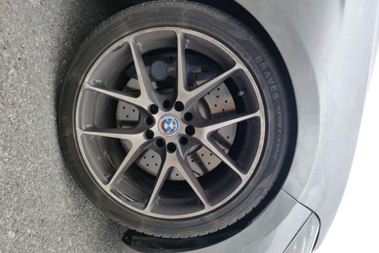 Used BMW 1 Series 2012 116i Urban Edition Right Front Wheel Hub