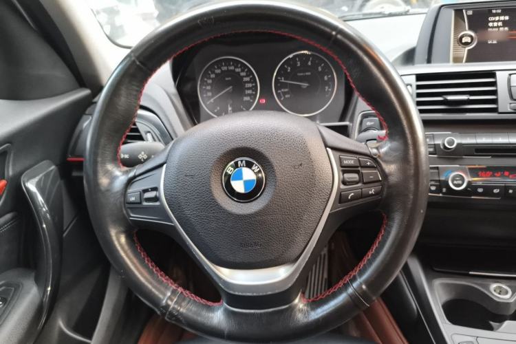 Used BMW 1 Series 2012 118i Sport Edition Steering Wheel