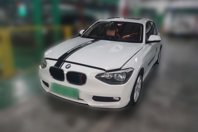 Ojetý BMW 1 Series 2012 116i Leading Model Guazi used car, China used car export, Used car for sale, Used cars, Cheapest cars for sale