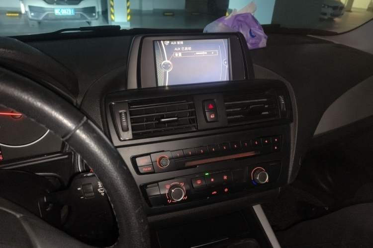 Used BMW 1 Series 2012 116i Leading Model Audio And AC Panel