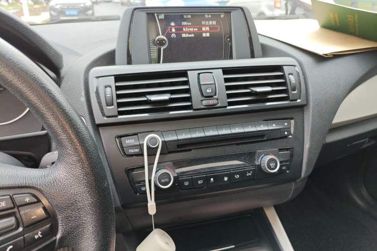 Used BMW 1 Series 2012 118i Leading Model Audio And AC Panel