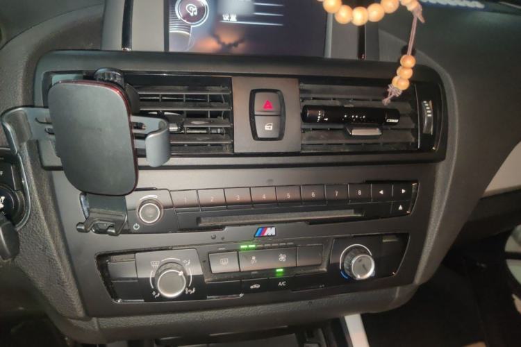Used BMW 1 Series 2012 116i Leading Model Audio And AC Panel