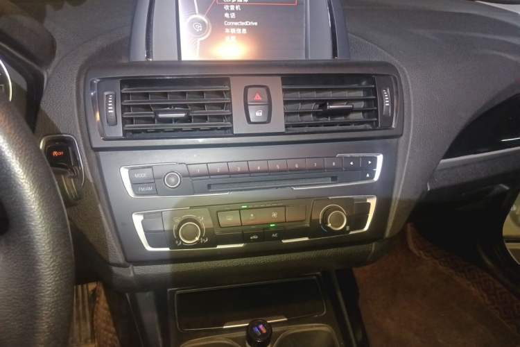 Used BMW 1 Series 2012 116i Urban Edition Audio And AC Panel