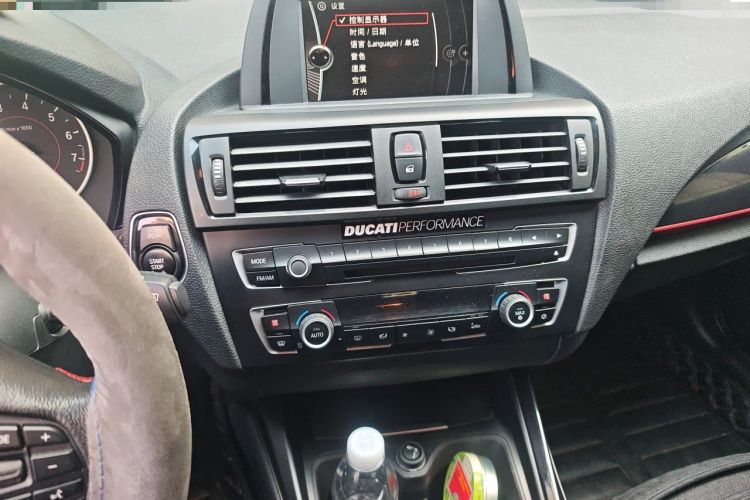 Used BMW 1 Series 2012 118i Sport Edition Audio And AC Panel