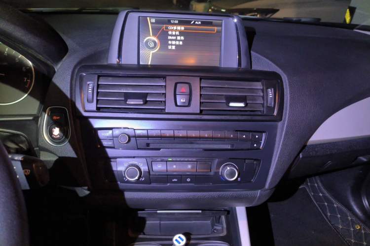 Used BMW 1 Series 2012 116i Leading Model Audio And AC Panel