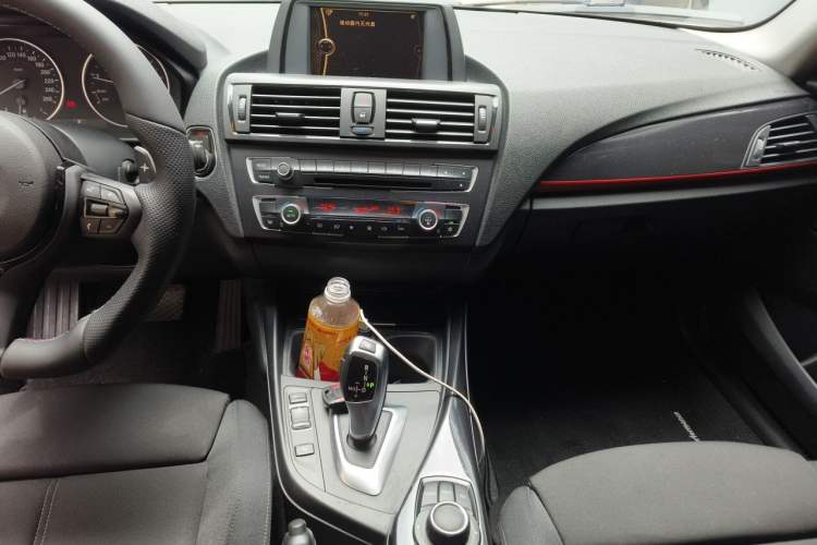 Used BMW 1 Series 2012 118i Sport Edition Audio And AC Panel