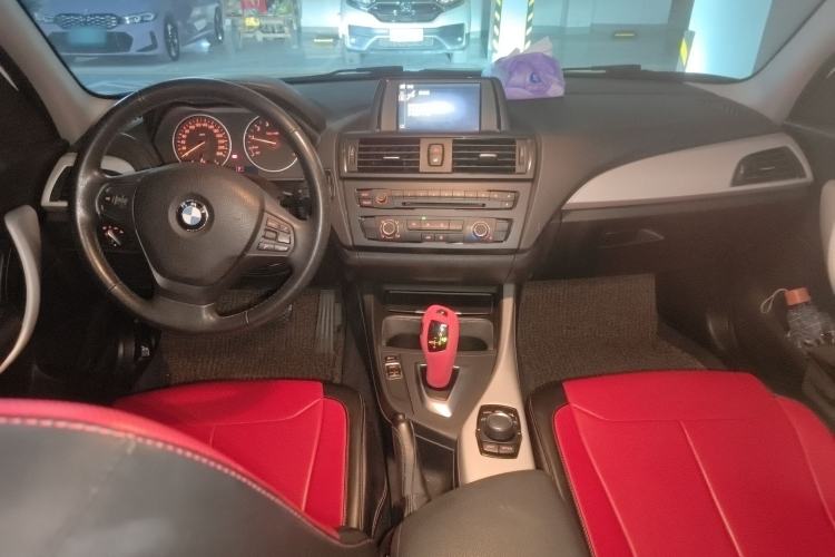 Used BMW 1 Series 2012 116i Leading Model Center Console