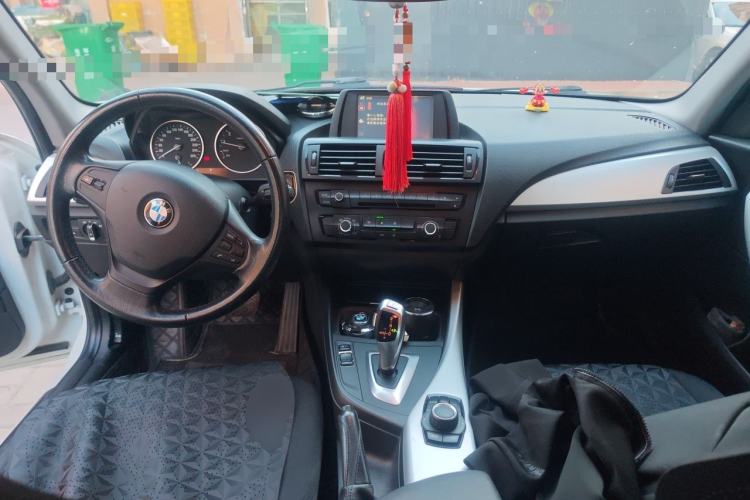 Used BMW 1 Series  Center Console