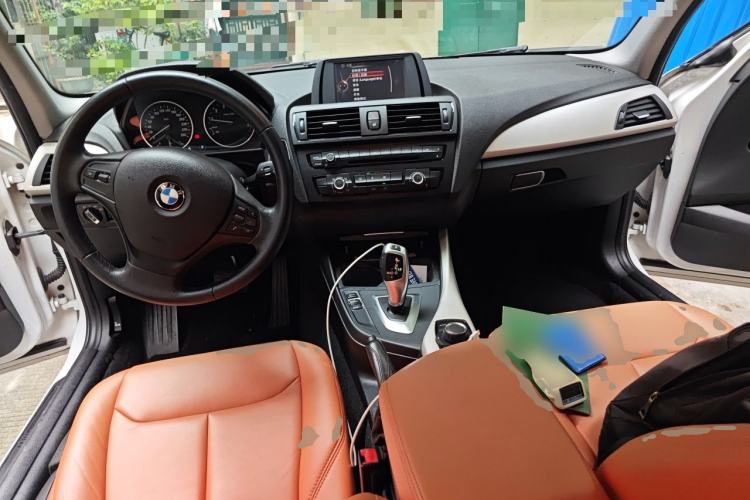 Used BMW 1 Series 2012 116i Leading Model Center Console