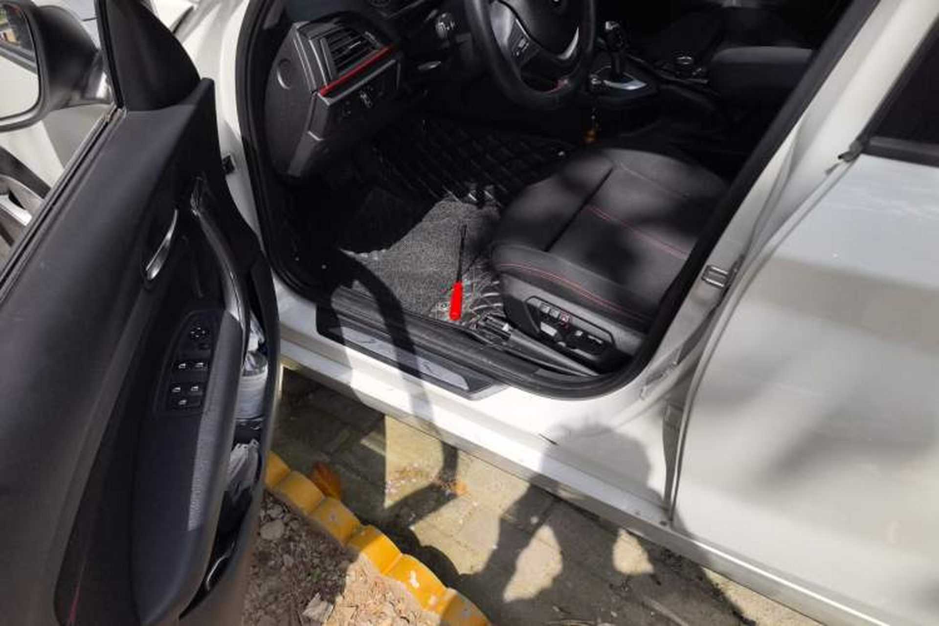 Used BMW 1 Series 2012 118i Sport Edition Driver Seat
