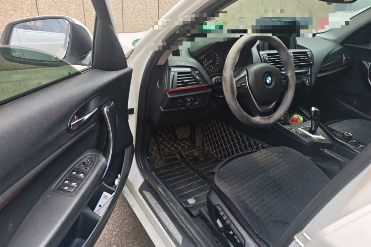 Used BMW 1 Series 2012 118i Sport Edition Driver Seat