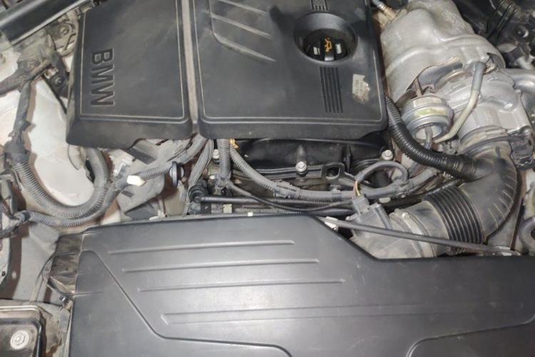 Used BMW 1 Series 2012 116i Leading Model Engine Bay