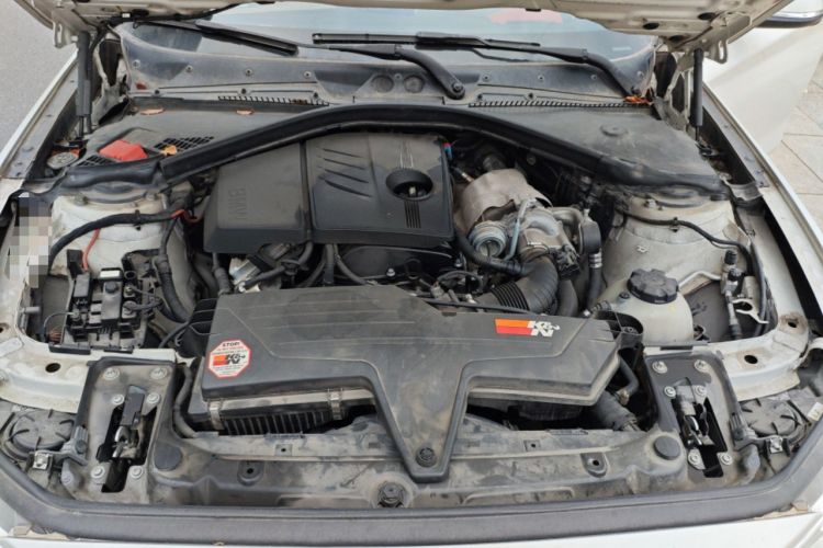 Used BMW 1 Series 2012 118i Leading Model Engine Bay