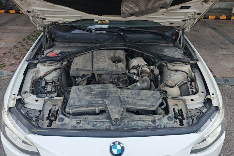Used BMW 1 Series 2012 116i Leading Model Engine Bay
