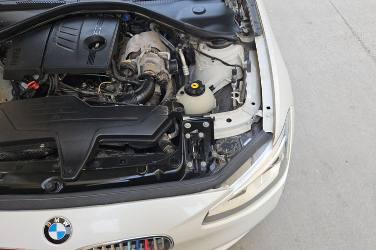 Used BMW 1 Series 2012 116i Urban Edition Engine Bay Left