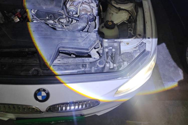 Used BMW 1 Series 2012 116i Urban Edition Engine Bay Left