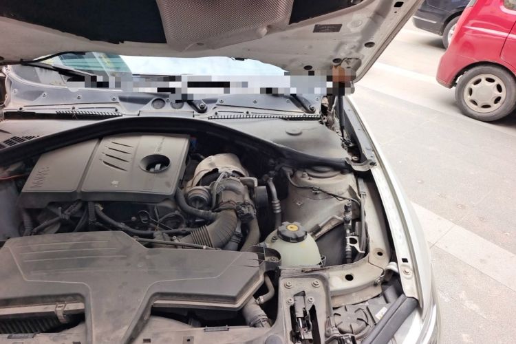 Used BMW 1 Series 2012 116i Urban Edition Engine Bay Left