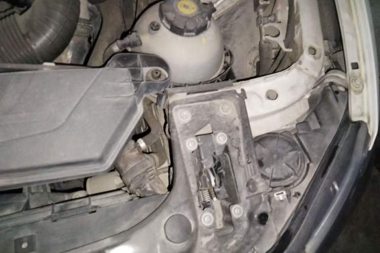 Used BMW 1 Series 2012 116i Leading Model Engine Bay Left