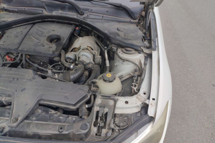 Used BMW 1 Series 2012 116i Leading Model Engine Bay Left
