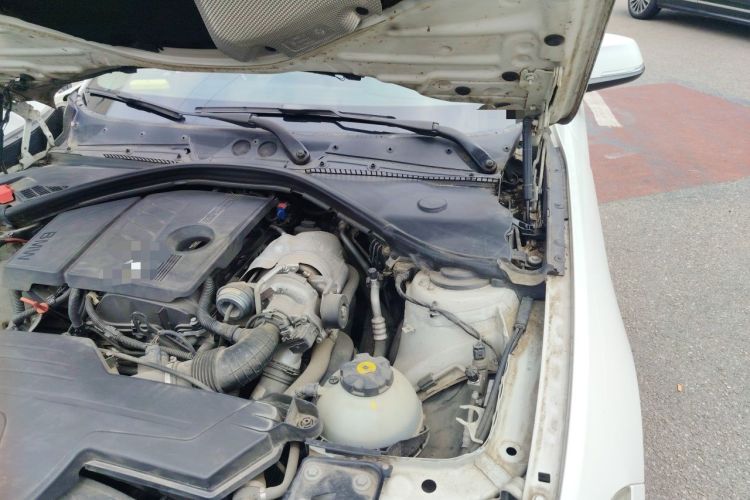 Used BMW 1 Series 2012 118i Sport Edition Engine Bay Left