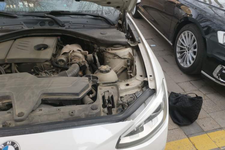 Used BMW 1 Series 2012 118i Leading Model Engine Bay Left
