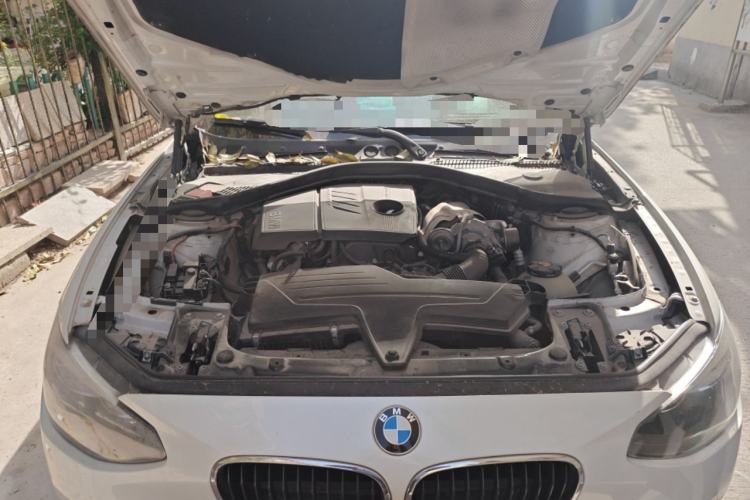 Used BMW 1 Series 2012 116i Leading Model Engine Bay