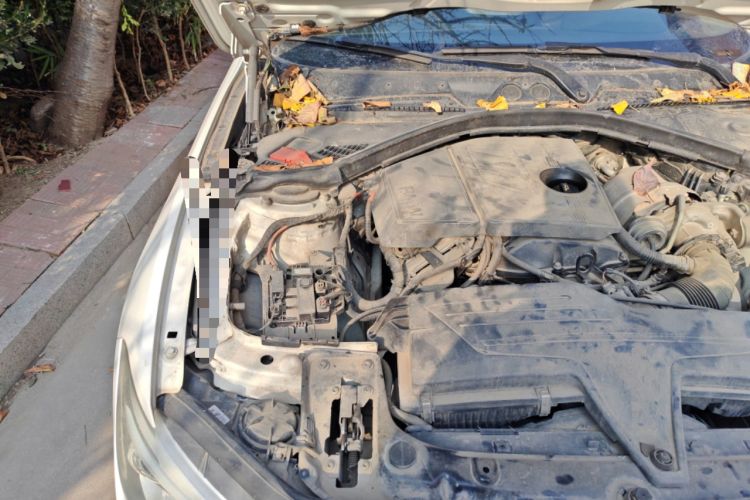 Used BMW 1 Series 2012 118i Leading Model Engine Bay Right