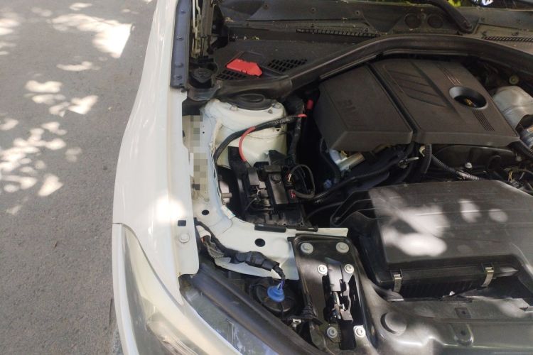 Used BMW 1 Series 2012 116i Leading Model Engine Bay Right