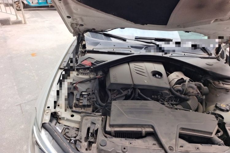 Used BMW 1 Series 2012 116i Urban Edition Engine Bay Right