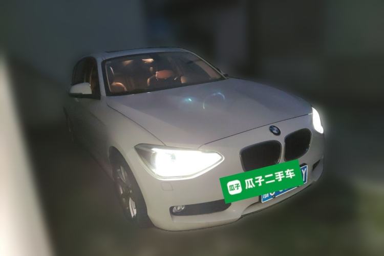 Used BMW 1 Series 2012 118i Leading Model Front Right 45 Deg