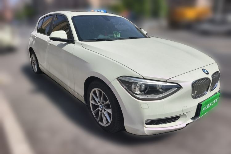 Used BMW 1 Series 2012 116i Urban Edition Front Right 45 Deg