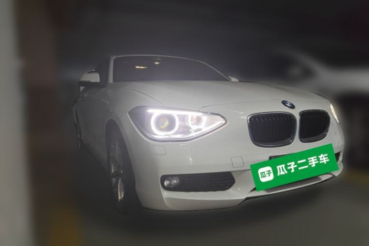 Used BMW 1 Series 2012 118i Leading Model Front Right 45 Deg