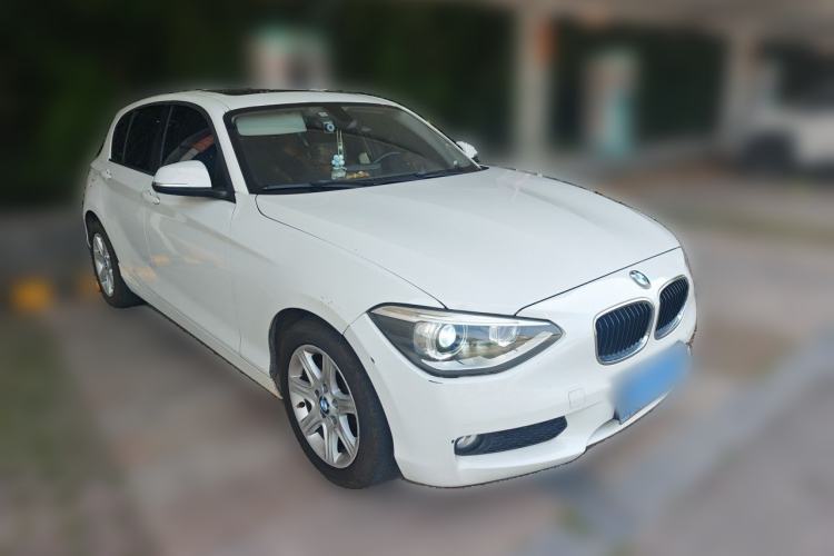 Used BMW 1 Series 2012 116i Leading Model Front Right 45 Deg